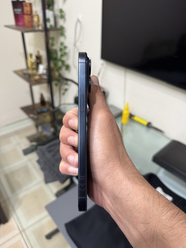 Apple iphone pro - iphone,